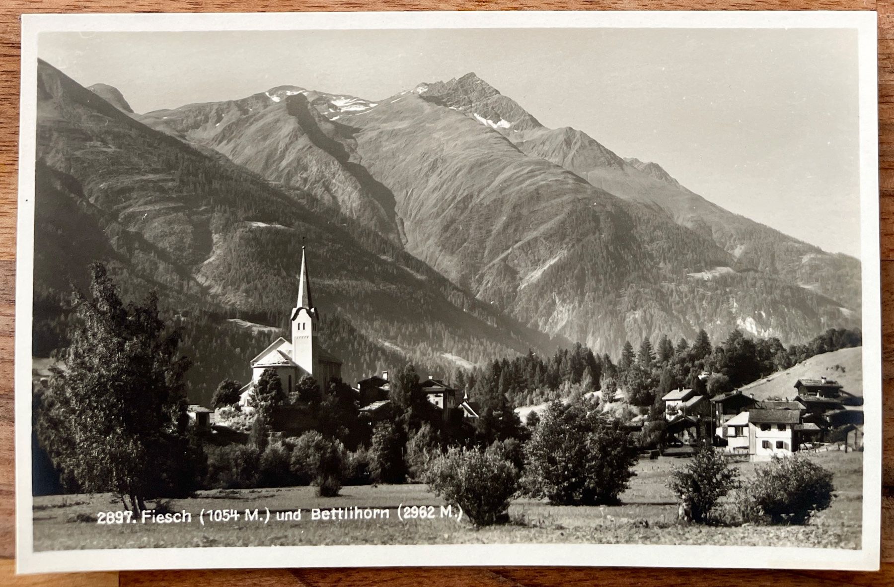 Cartoline postali: AK:  FIESCH – Usato da Lutry venduto da Ediego