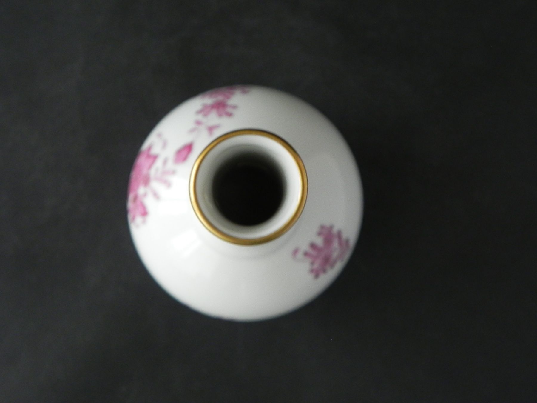 Herend Vasen & Gefässe: Vase APPONY Purpur von HEREND - Ungarn – Neu (gemäss Beschreibung) aus Zürich von LodgE-21 2
