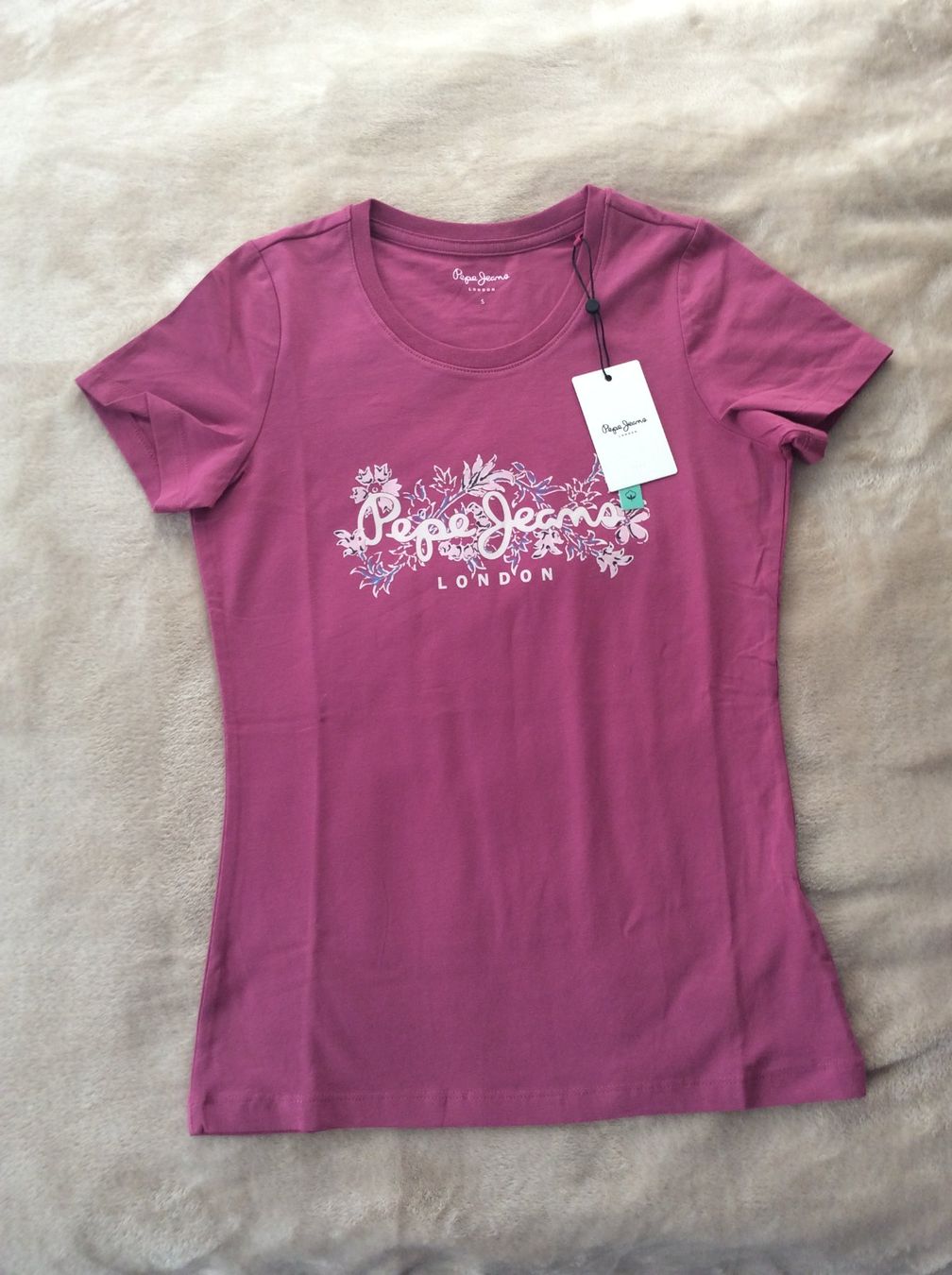 Pepe Jeans T-shirt: T-Shirt von Pepe Jeans Gr.S – Nuovo e nell'imballaggio originale da Riehen venduto da apo_n7lm