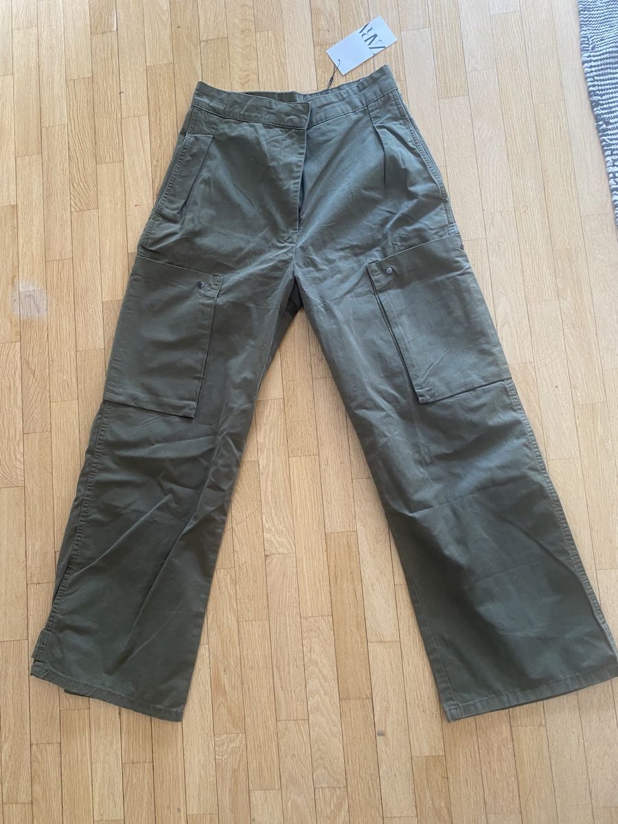 Zara Pantaloni: pantalon kaki zara – Nuovo e nell'imballaggio originale da Versoix venduto da wen_75xm