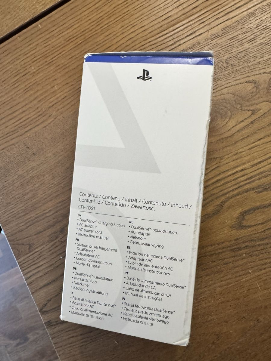 Sony Console: PlayStation 5 Dual Sense Controller Ladestation – Nuovo e nell'imballaggio originale da Glattpark(Opfikon) venduto da ale_mg8x 2