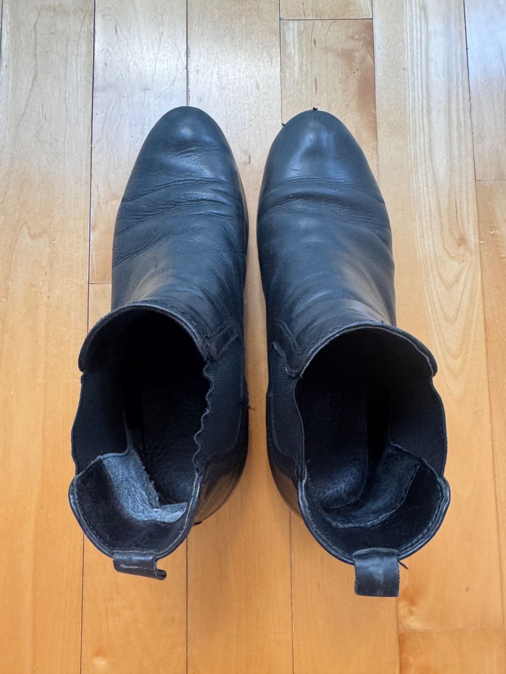 Damenschuhe: Stiefeletten Leder Schwarz Grösse 39 – Gebraucht aus Urdorf von roses202