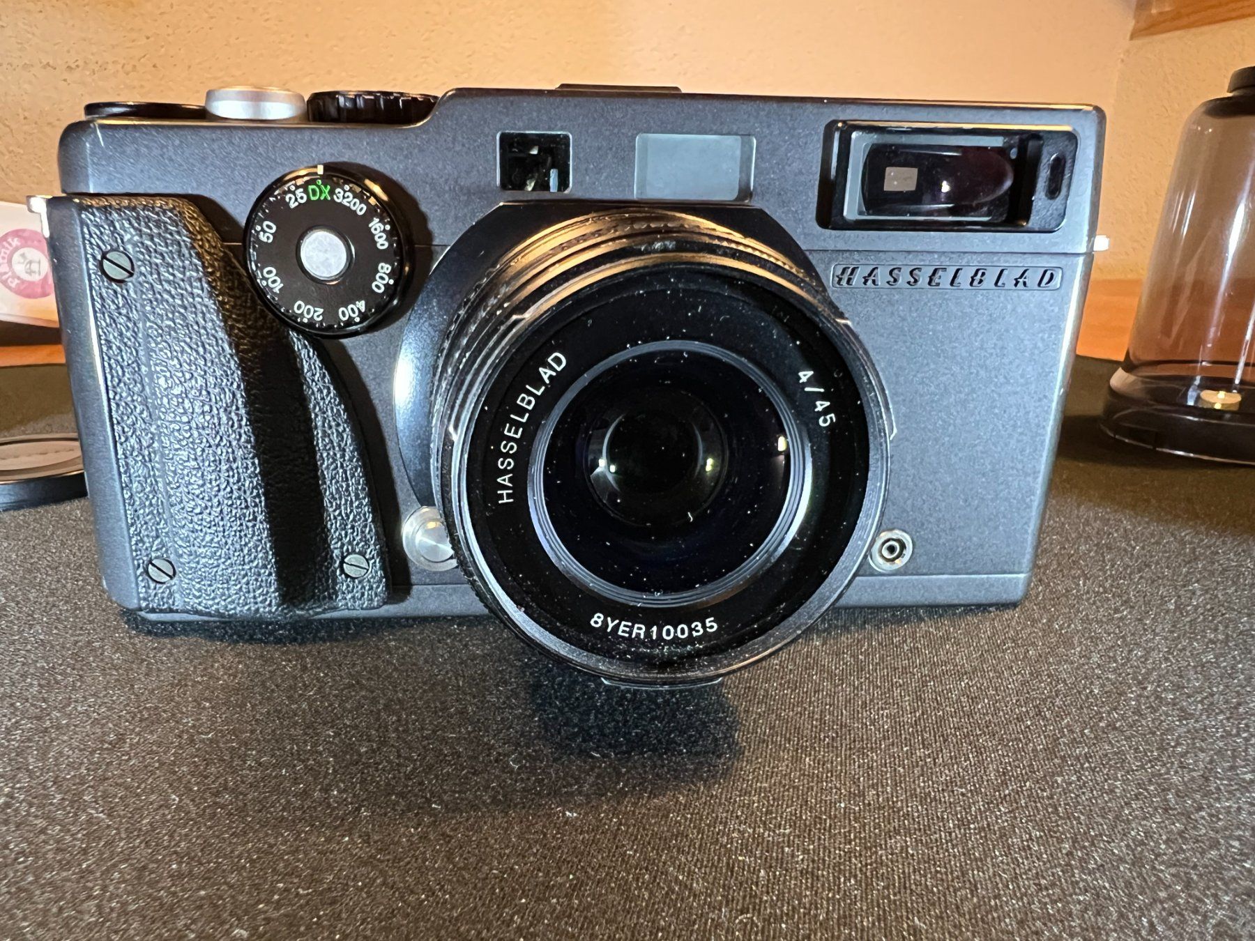 Hasselblad Kamera: Hasselblad XPan mit zwei Objektiven – Gebraucht aus Uster von Stoessda 4