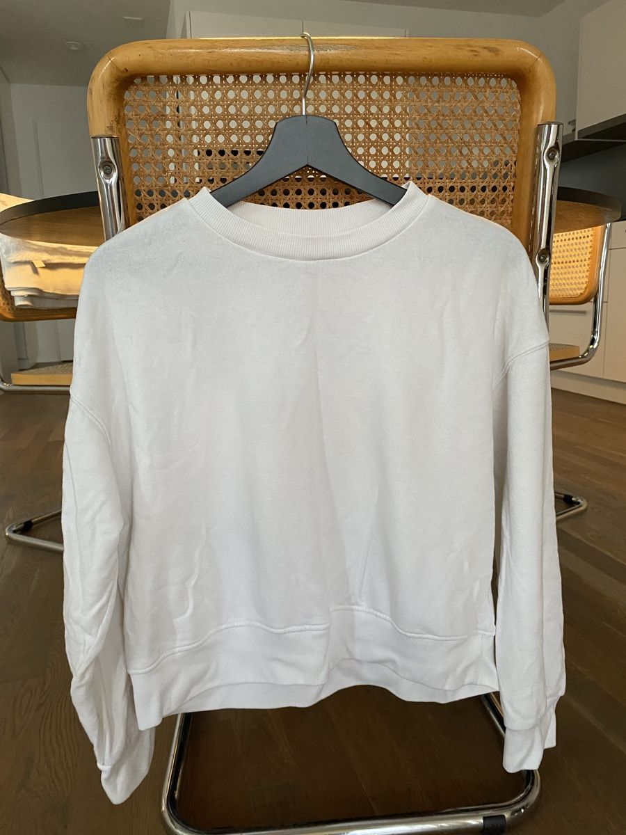 H&M Maglioni & Felpe: Weisser H&M Sweatshirt Gr. S Damen – Usato da Langenthal venduto da vik_v5ml