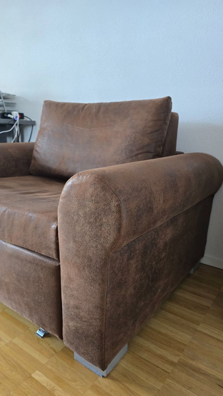 Poltrone: Schlafsessel + Beistelltisch – Usato da Uster venduto da proshka74 2