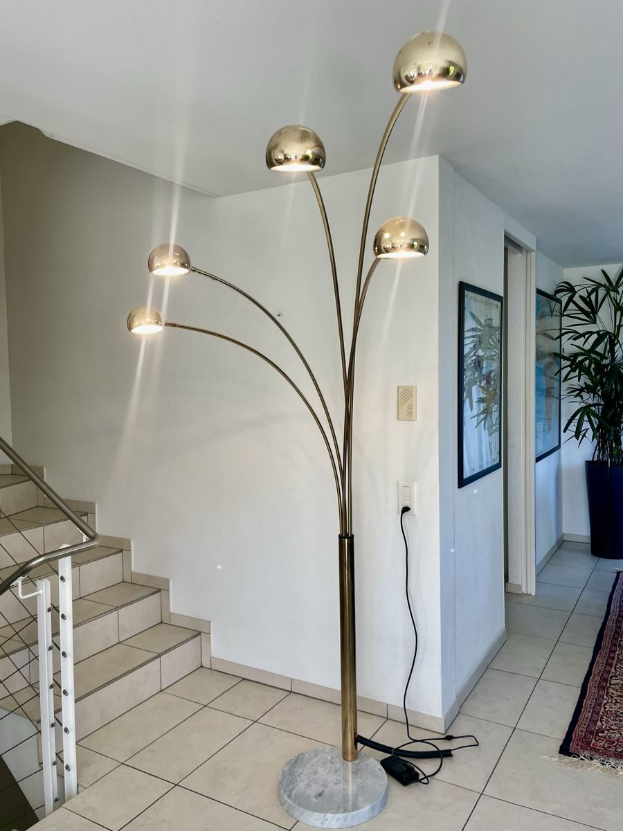 Guzzini Lampen: Arc Stehlampe von Harvey Guzzini – Gebraucht aus Richterswil von Prangins9