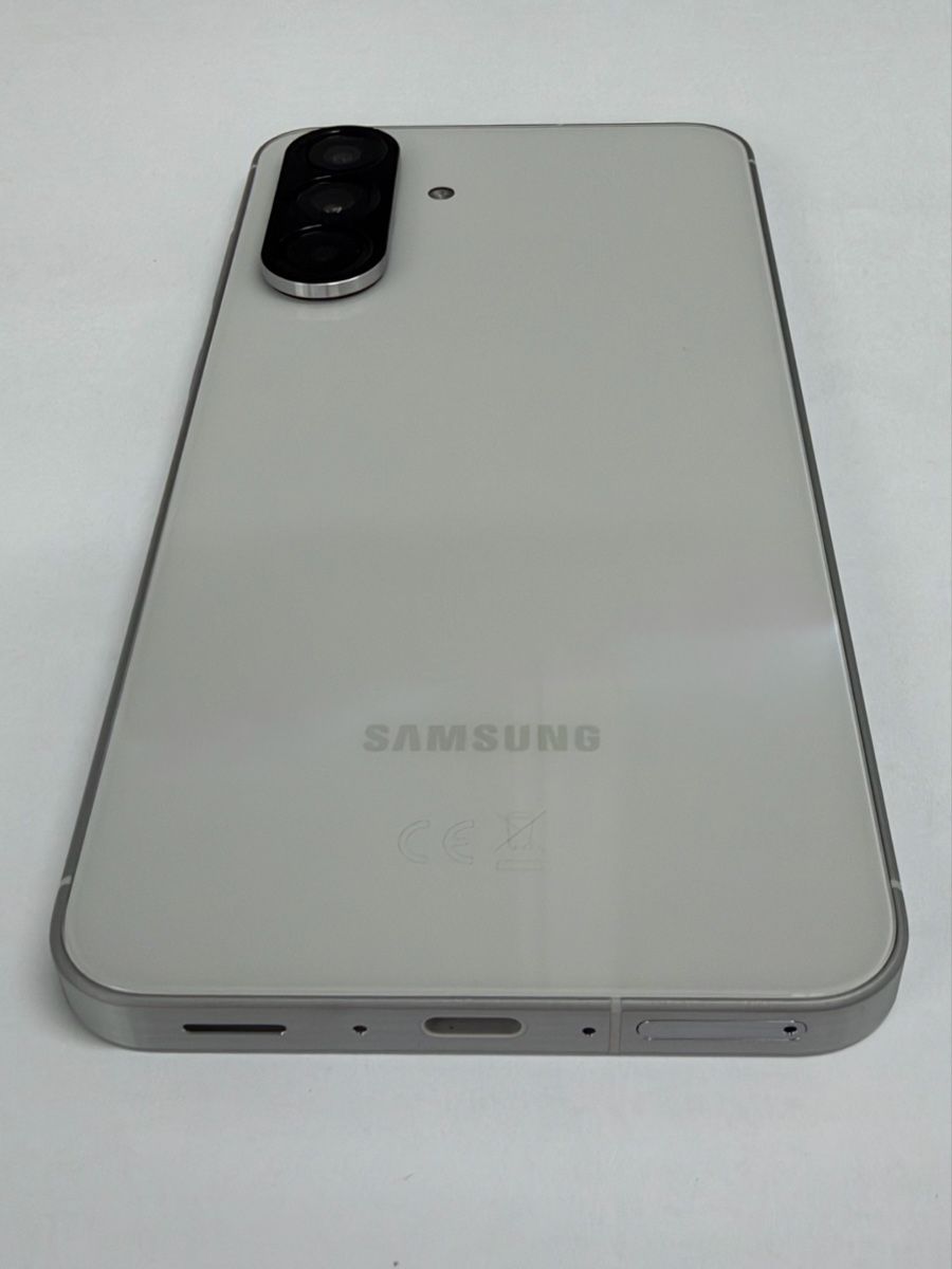 Samsung Portables: Samsung Galaxy A56 – Neuf (Voir description) à Horgen par DH177 1