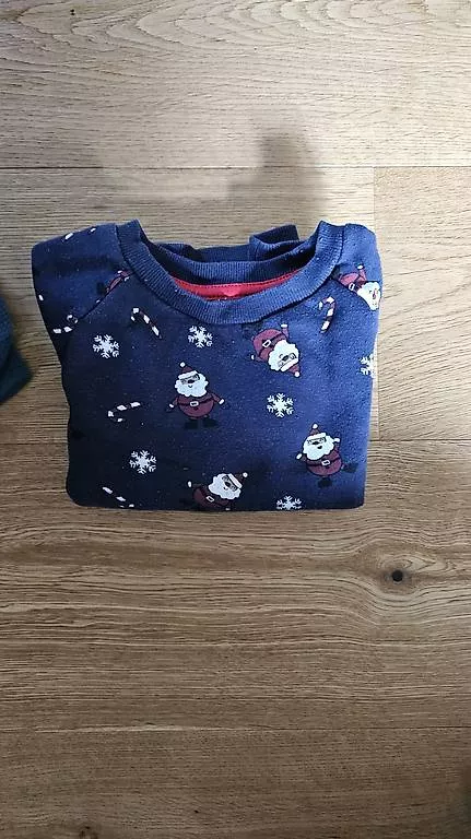 Maglioni & Felpe: Weihnachtspulli Grösse 92 – Usato da Elgg venduto da soleo509