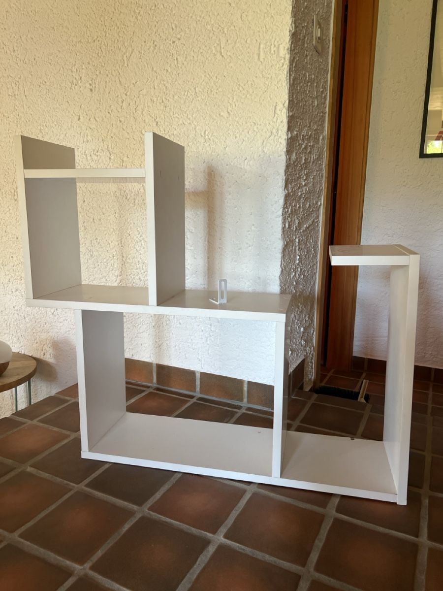 Regale: Étagère form chat – Gebraucht aus Mollens VS von hig_d9sl