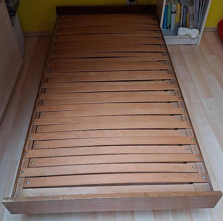 Letti: ausziehbares Bett, 90x190 oder 160x190 – Usato da Bäriswil BE venduto da Eddy77 2