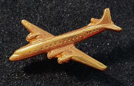 BB068 - Pin Reversknopf  Altes Flugzeug 1950er