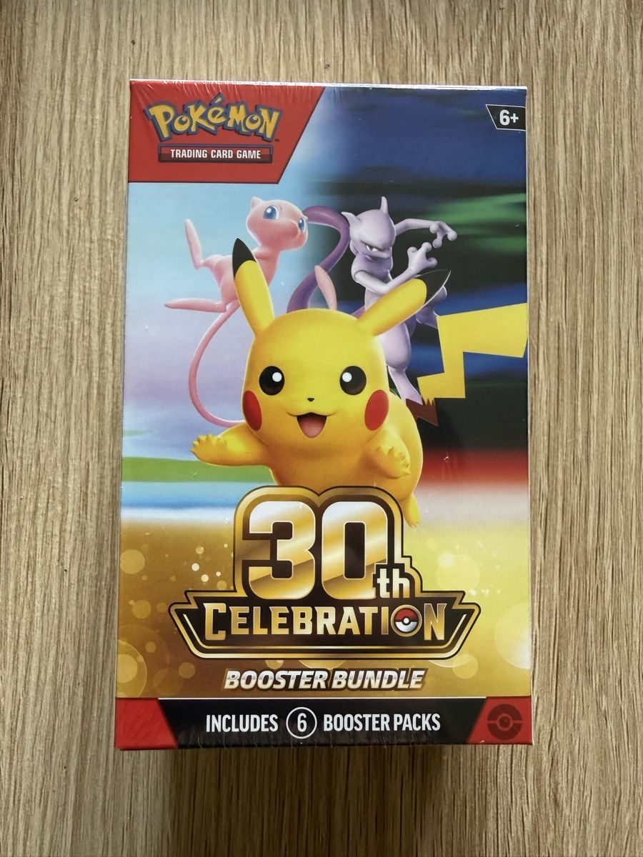 Pokémon Sammelbilder & Trading cards: Pokemon Booster Bundle 30th Celebration  – Neu und originalverpackt aus Lausanne von mic_xqf6