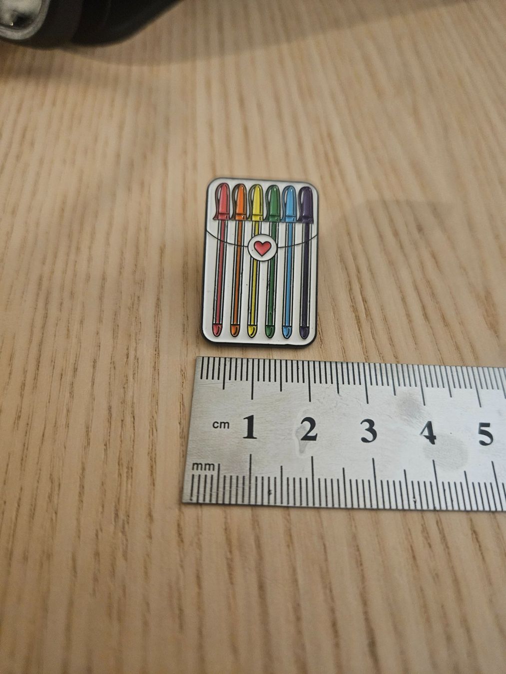 Plaketten & Abzeichen: Stifte - Pin Badge Anstecker – Gebraucht aus Luzern von Belethors_GenGoods