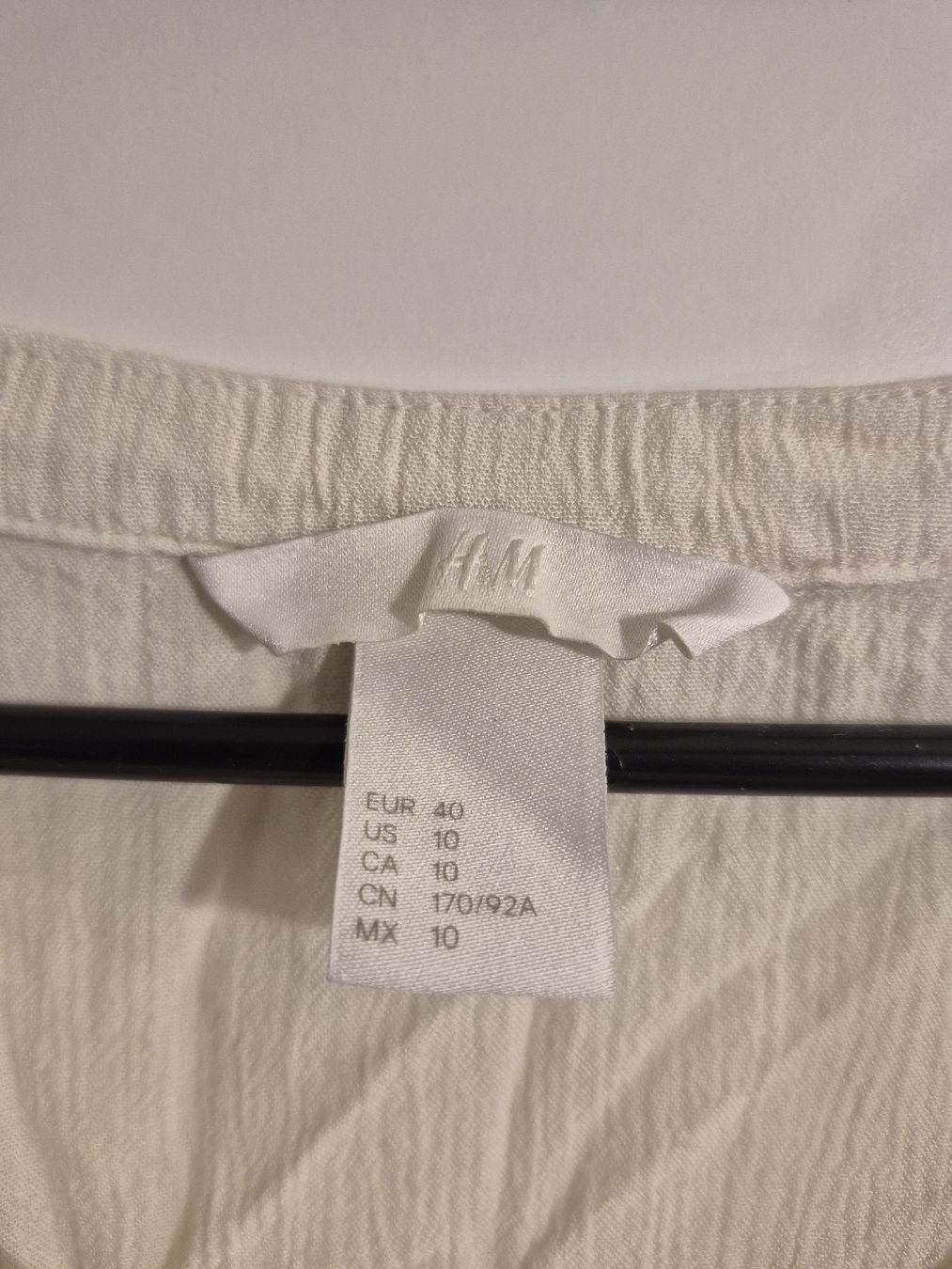H&M Blusen: H&M Crinkle-Bluse, Gr. 40, Crème – Gebraucht aus La Neuveville von Vestiaire_2011 2