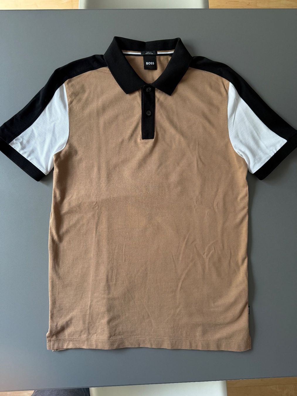 Hugo Boss Magliette Polo: Hugo Boss Poloshirt Herren Gr. S – Usato da Bonstetten venduto da Goodbuy1