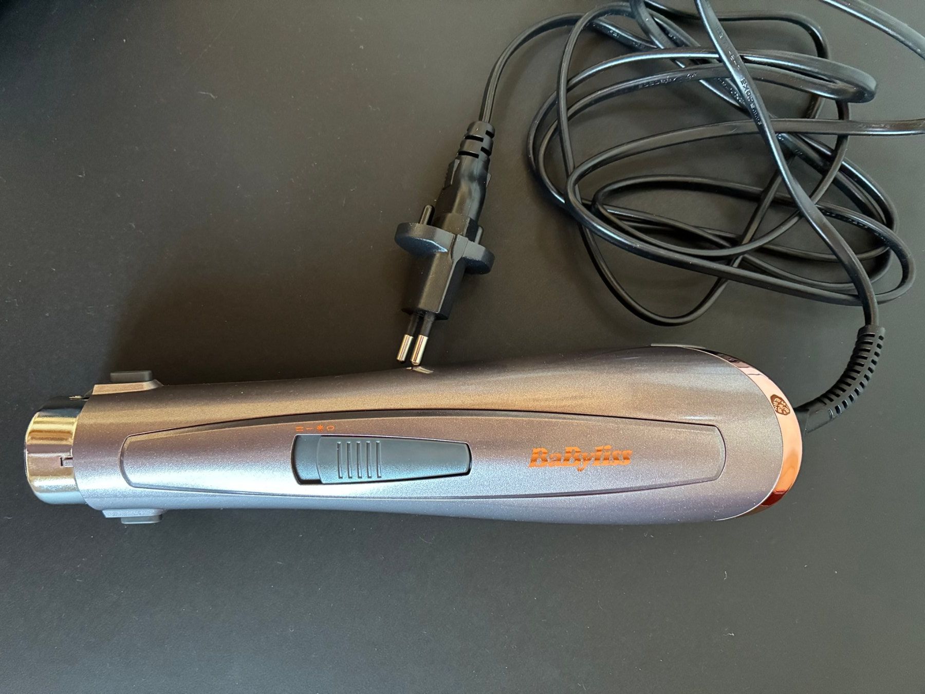 BaByliss Asciugacapelli: BaByliss Warmluftbürste Air Style – Usato da Bern venduto da fab_z8bm 6
