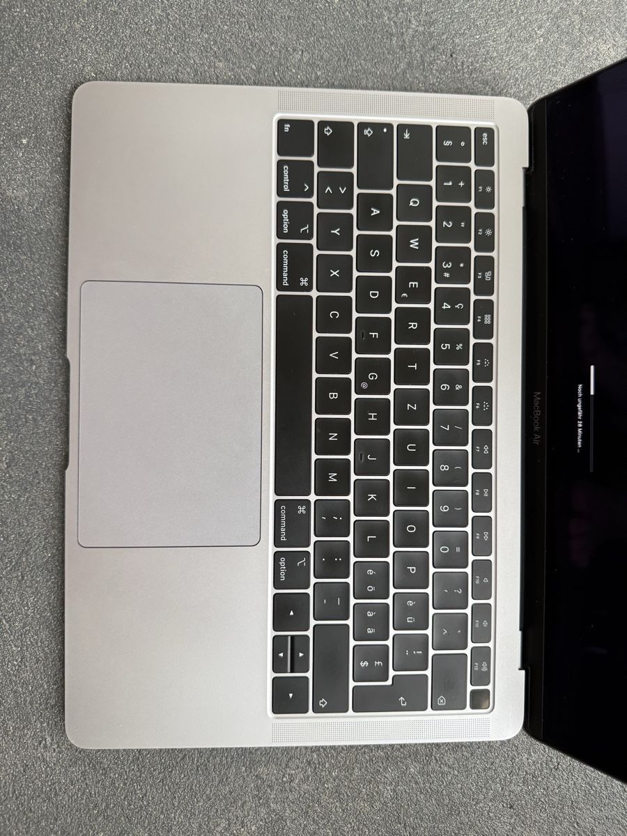 Apple Notebooks: Apple Macbook Air – Gebraucht aus Zeihen von Levims 1