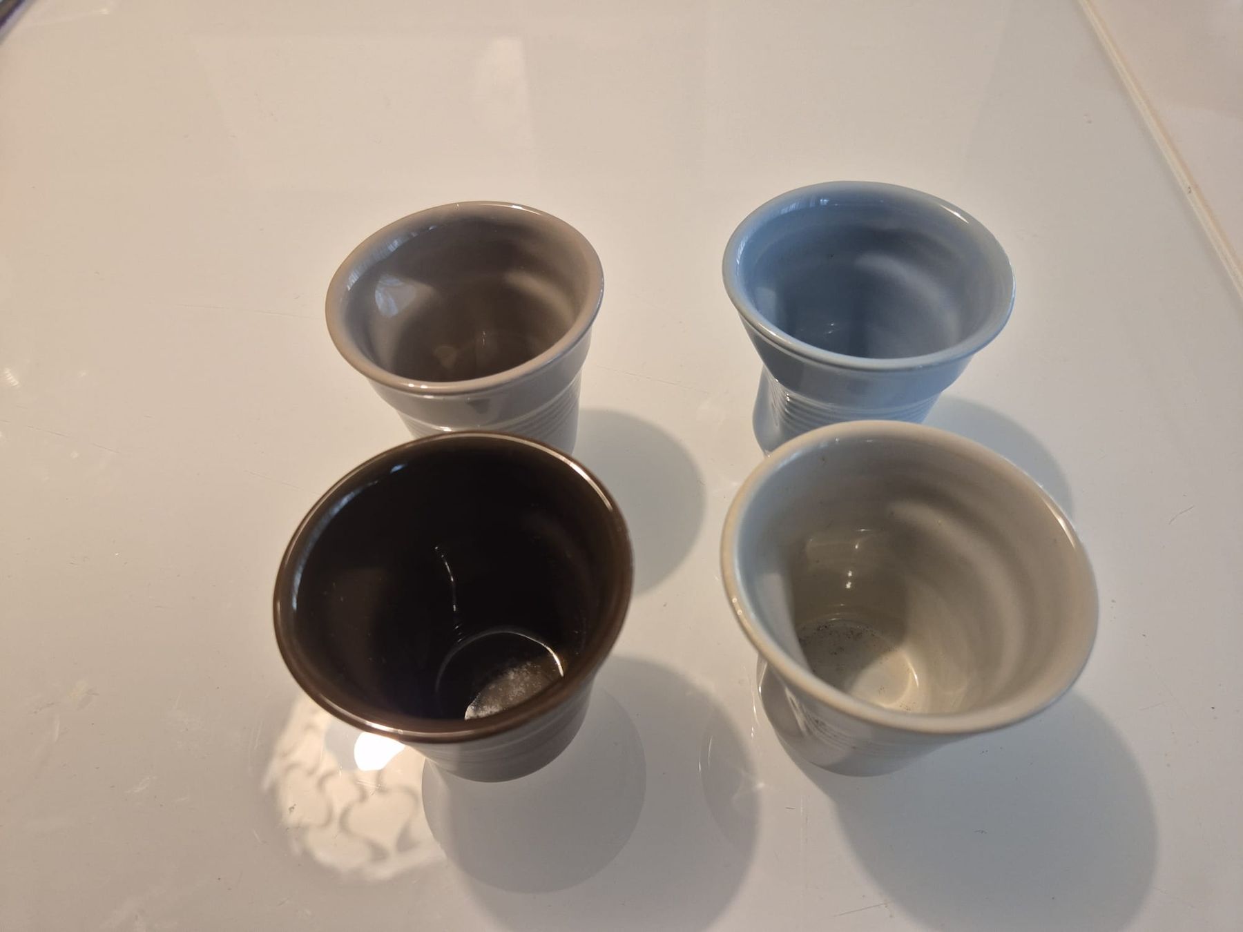 Set di piatti: Espresso Tassen Set inkl. 3 Löffel – Nuovo (secondo la descrizione) da Zug venduto da Roses0 1