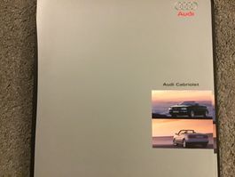 Audi Cabriolet Verkaufsprospekt in Mappe 76 Seiten Aug. 1998