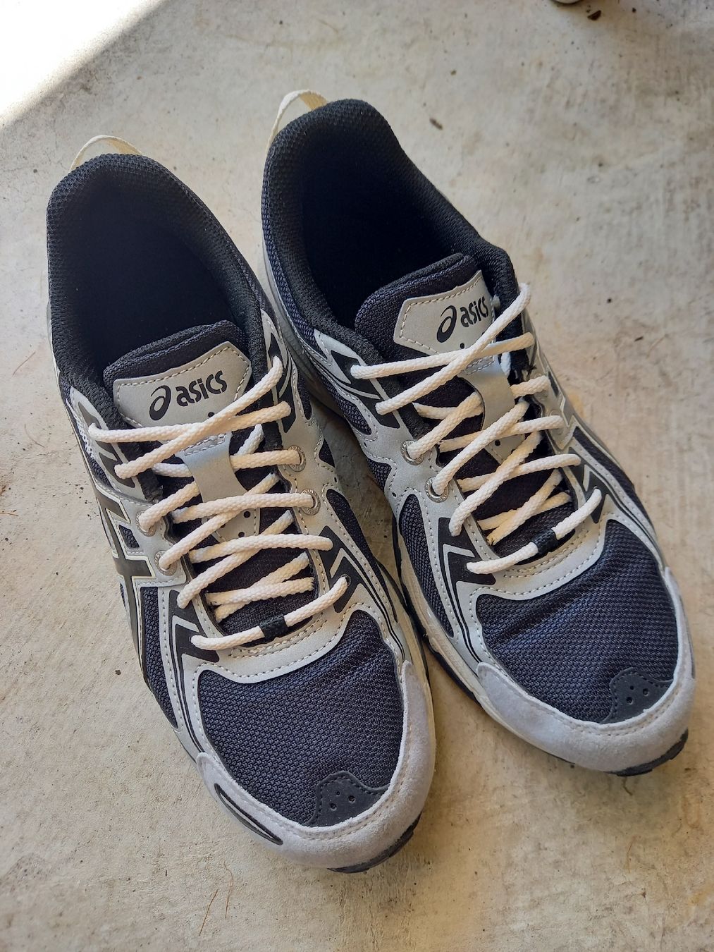 Asics Scarpe da uomo: Asics Gel Venture 6, Gr. 39 – Nuovo (secondo la descrizione) da Zürich venduto da Veramone 2