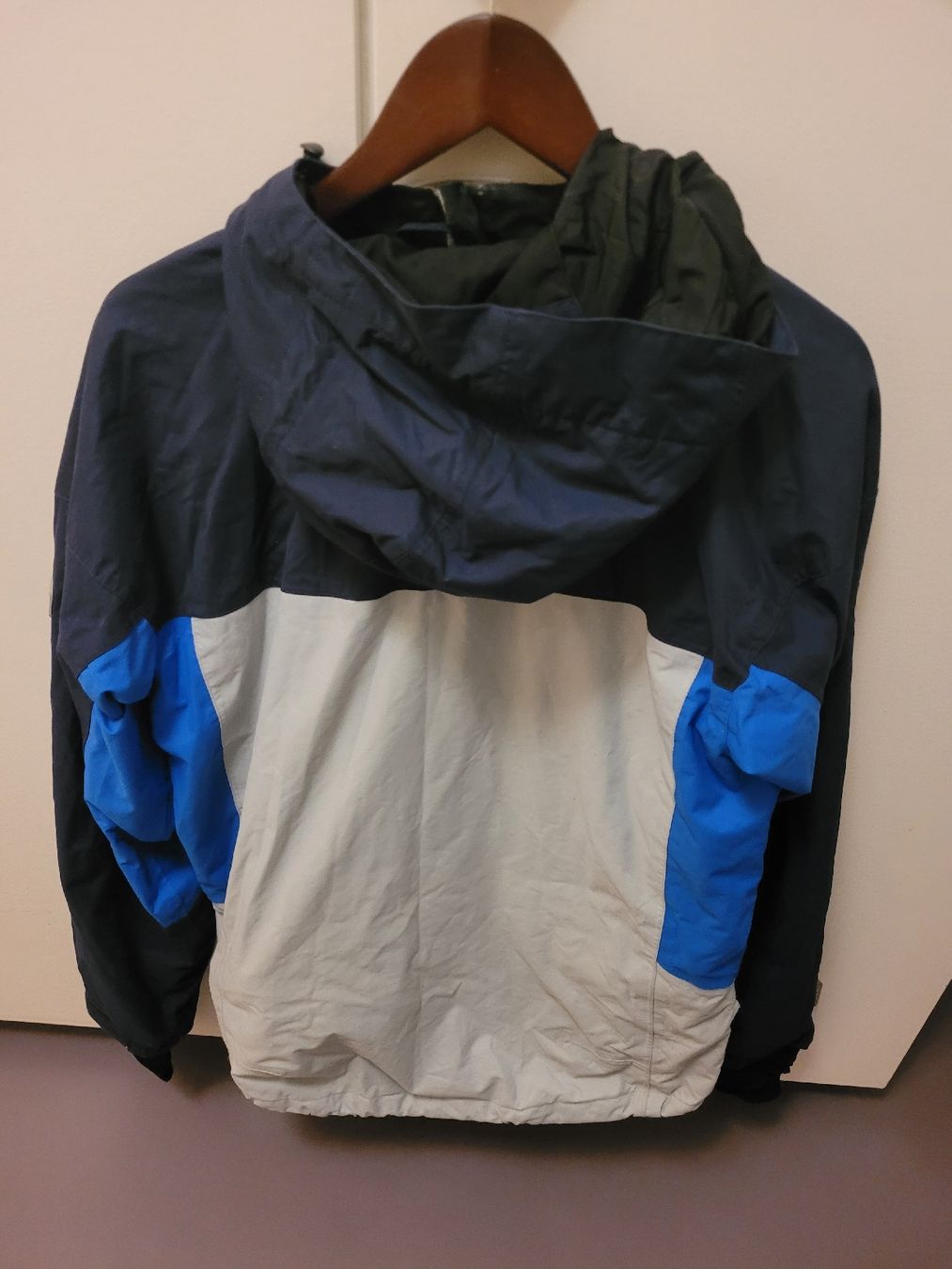 Giacche: Sessions Ski- und Snowboardjacke, Größe S – Difettoso da Birsfelden venduto da samurai99 1