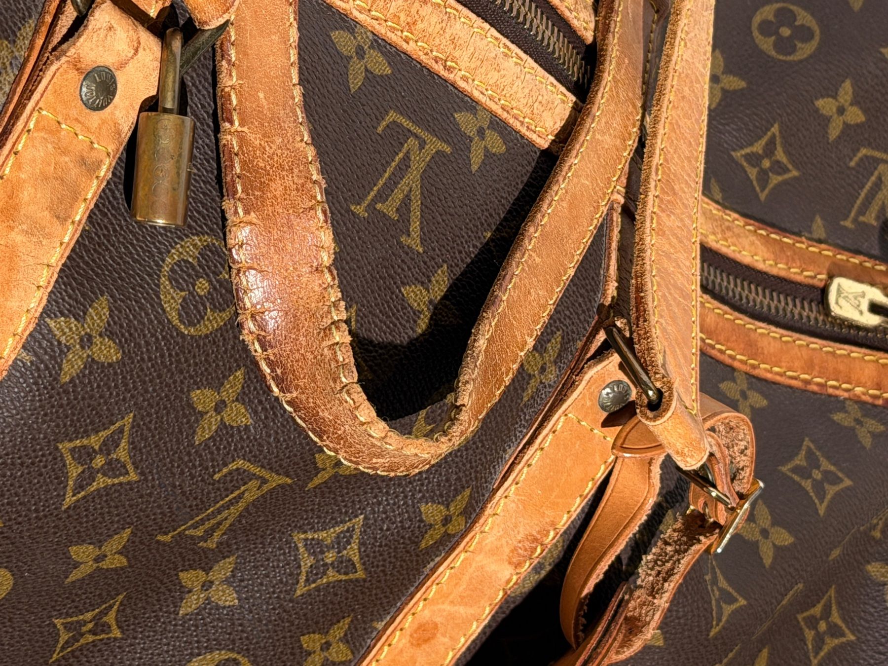 Louis Vuitton Borse: Louis Vuitton Keepall 55 Vintage – Usato da Küsnacht ZH venduto da Icon21 5