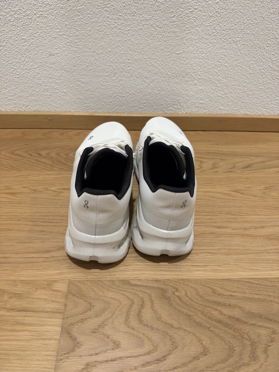 On Chaussures hommes: On Cloudtilt, Grösse 47.5, weiss – D'occasion à Zug par HRALZ 2