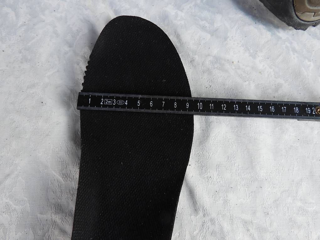 Chaussures hommes: SHERPA Trekingschuh Grösse 44 – D'occasion à Detligen par Arminus 4