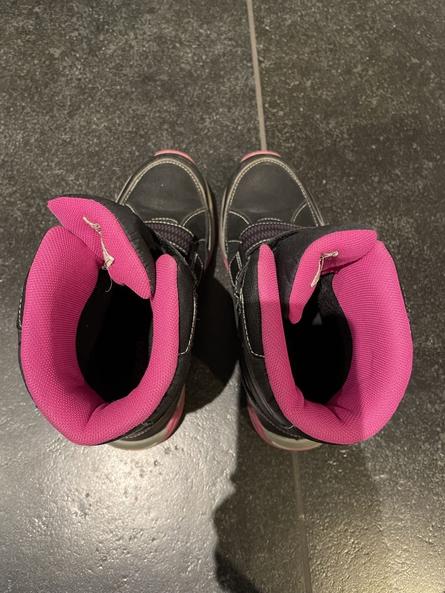 Scarpe per ragazze: Cortina Stiefel Mädchen Grösse 34 – Usato da Wegenstetten venduto da Marcus2222 4