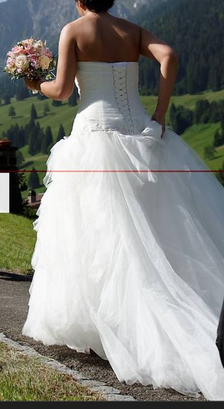 Vestiti: Prinzessinnen-Brautkleid Grösse 38 – Nuovo (secondo la descrizione) da Kandersteg venduto da nvo_65py 2