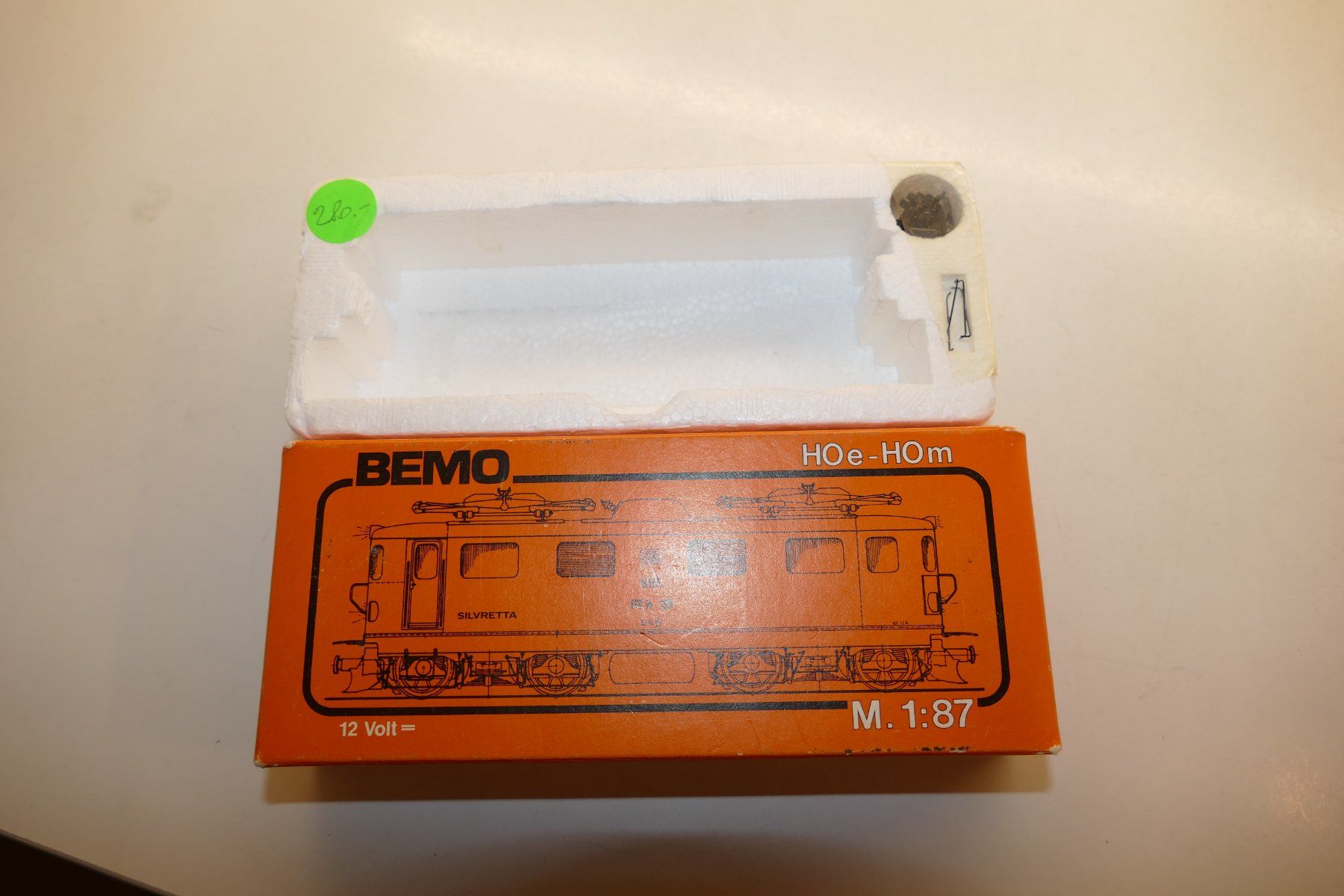 Bemo Modellini di ferrovie: Bemo H0m: RhB Elektrolok Silvreta mit Umbau Set – Difettoso da Niederhasli venduto da rail-duerst 6