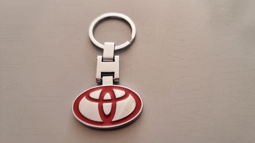 Toyota Genuine Lanyard – White/Red, New & Unused, OEM Neck Strap, Corolla