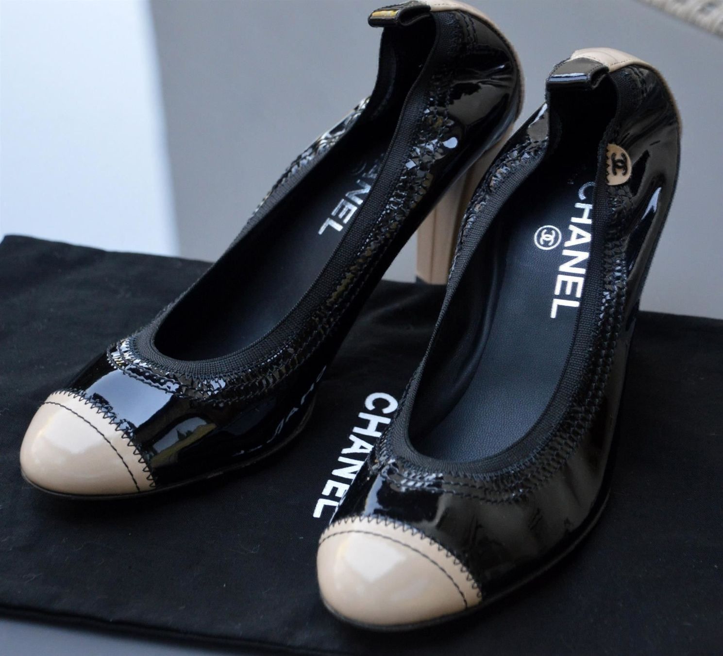 Chanel Scarpe da donna: Pumps Chanel .39 – Usato da Collonges venduto da Auganien 5