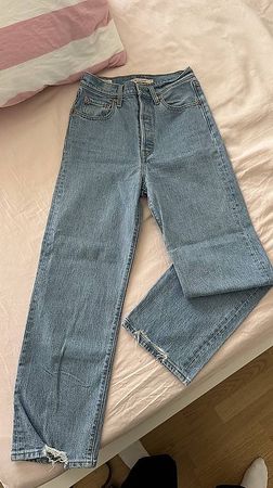 Levis Jeans