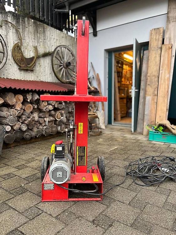 Fendeuse à bois Pickpine (D'occasion) à Sorens pour CHF 450 – retrait ...