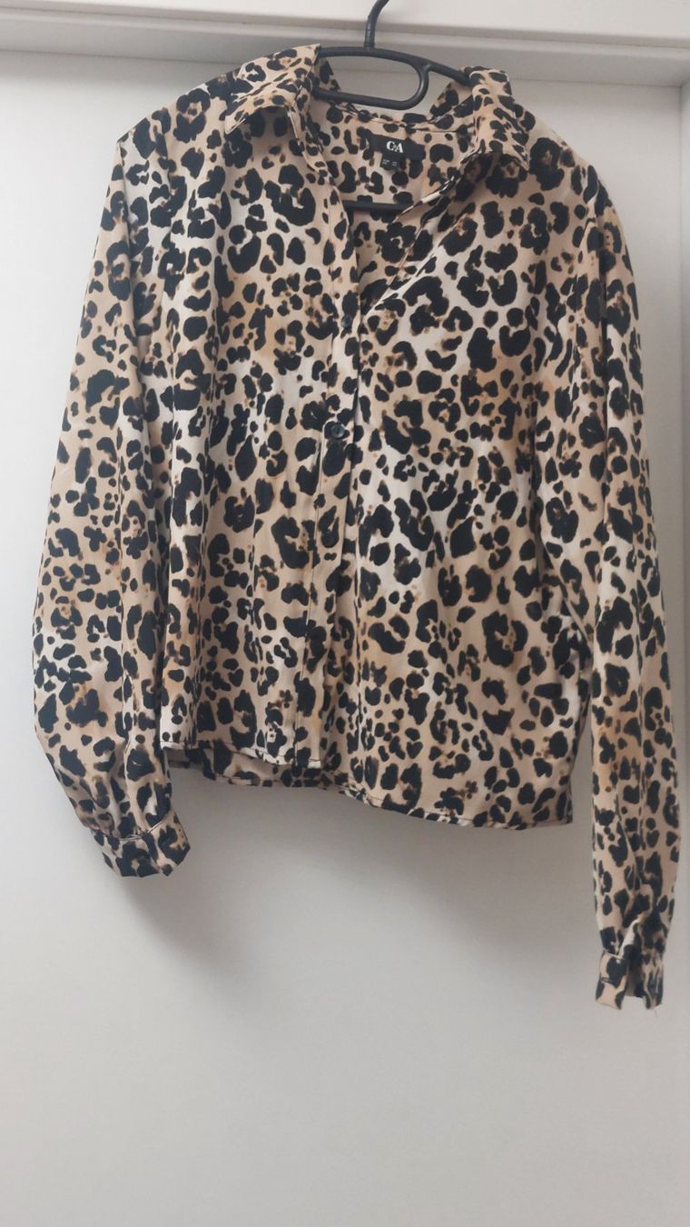 C&A Blusen: Blouse léopard c&a – Gebraucht aus Bassins von Dyva80