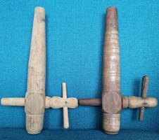 2 antike Zapfhähne Fass - Spunde Gr. 5, auch Einzelverkauf