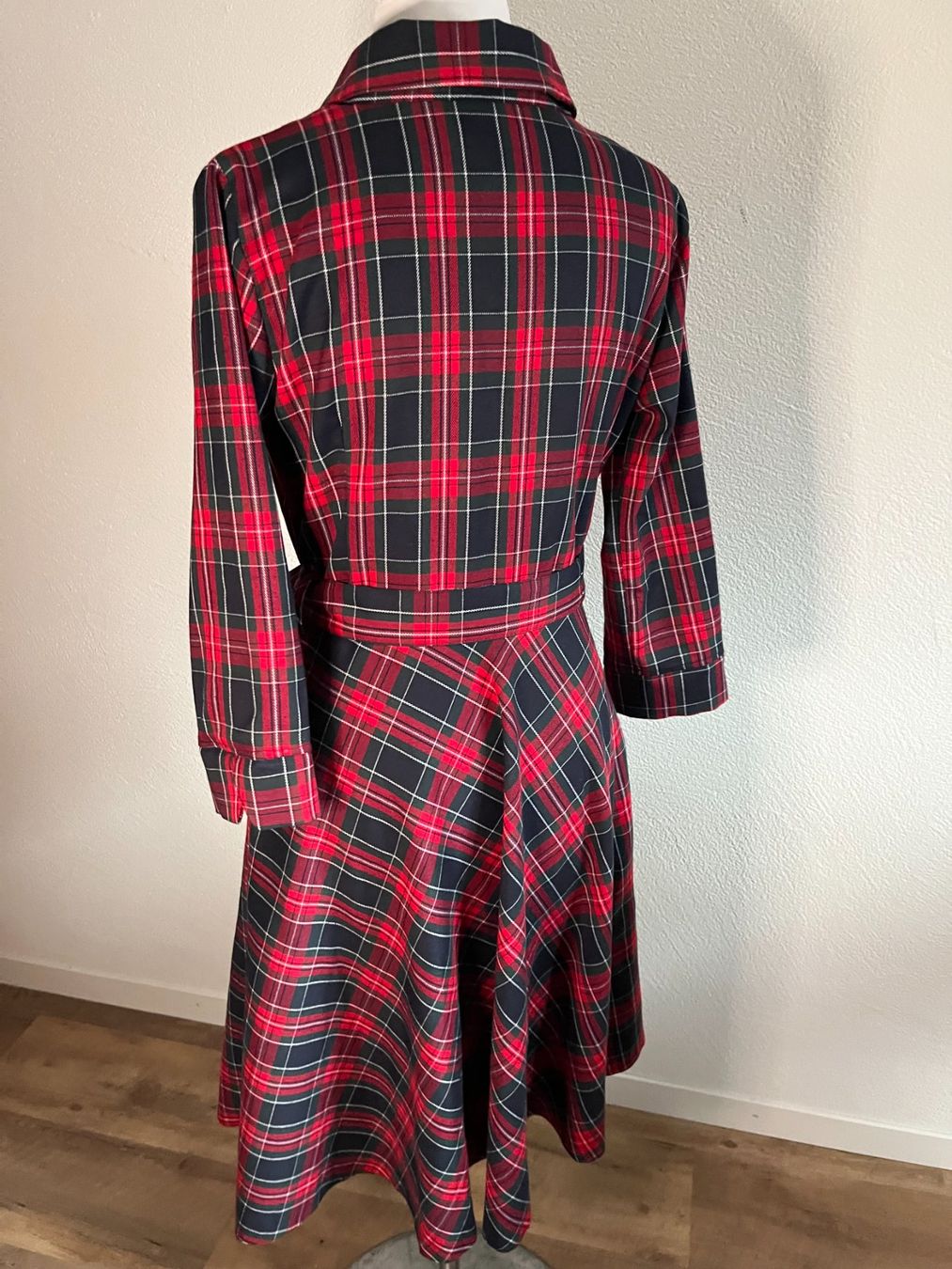 Kleider: Kleid, Viskose, Gr. M, NP 109.- – Neu und originalverpackt aus Interlaken von Jasmin_Flower 3