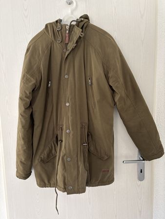 Warme Winterjacke von DNN Denim, Grösse M, Top Zustand!