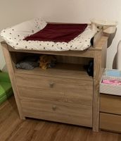 Wickeltisch mit 2 Schubladen zu verkaufen