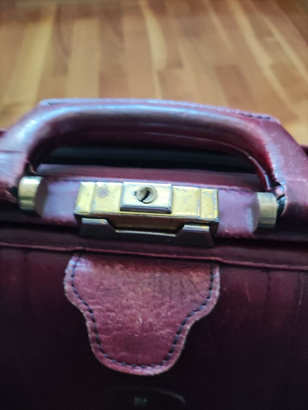 Valigie & Borse: Vintage Leder Mappe Assima – Usato da Solothurn venduto da Csw1 2