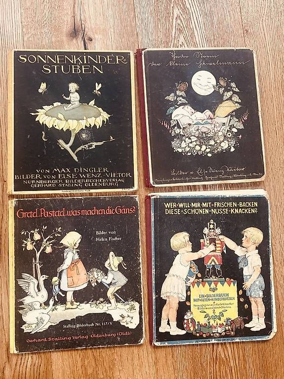 Libri: 4 verschiedene Kinderbücher von 1925 - antik – Usato da Kienberg venduto da Hotzenwaelder1984