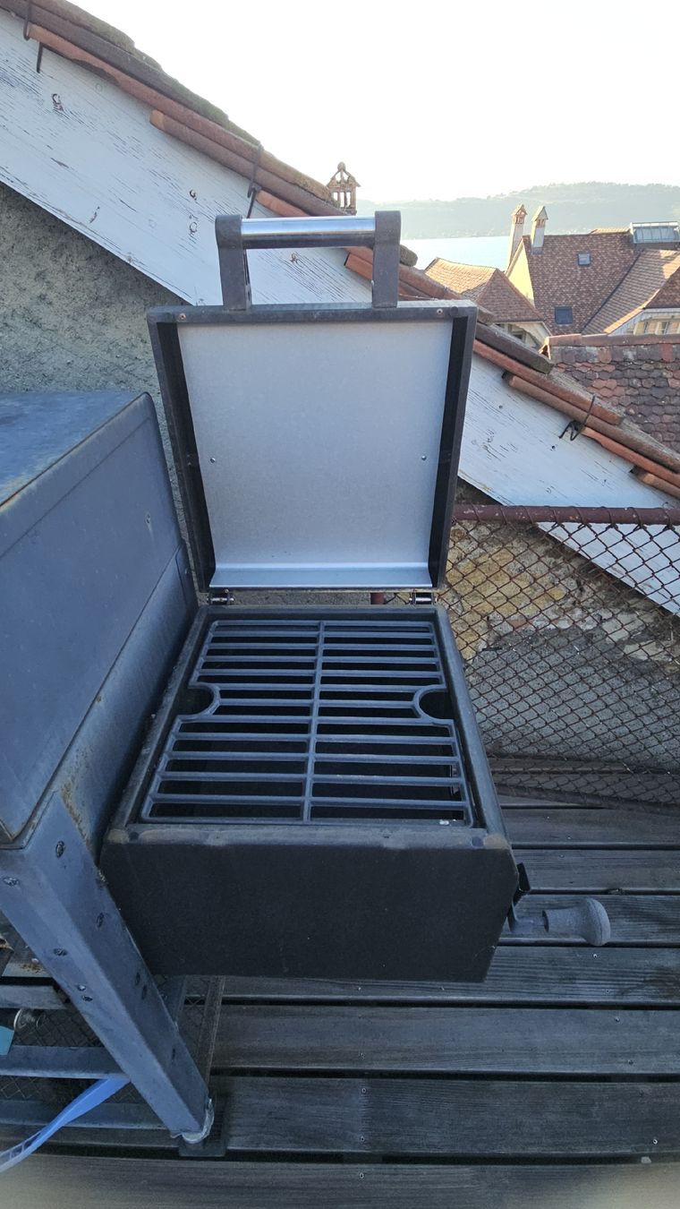 Grills: Jamestown Grill Kombistation  – Gebraucht aus Murten von RYO_RYO 2