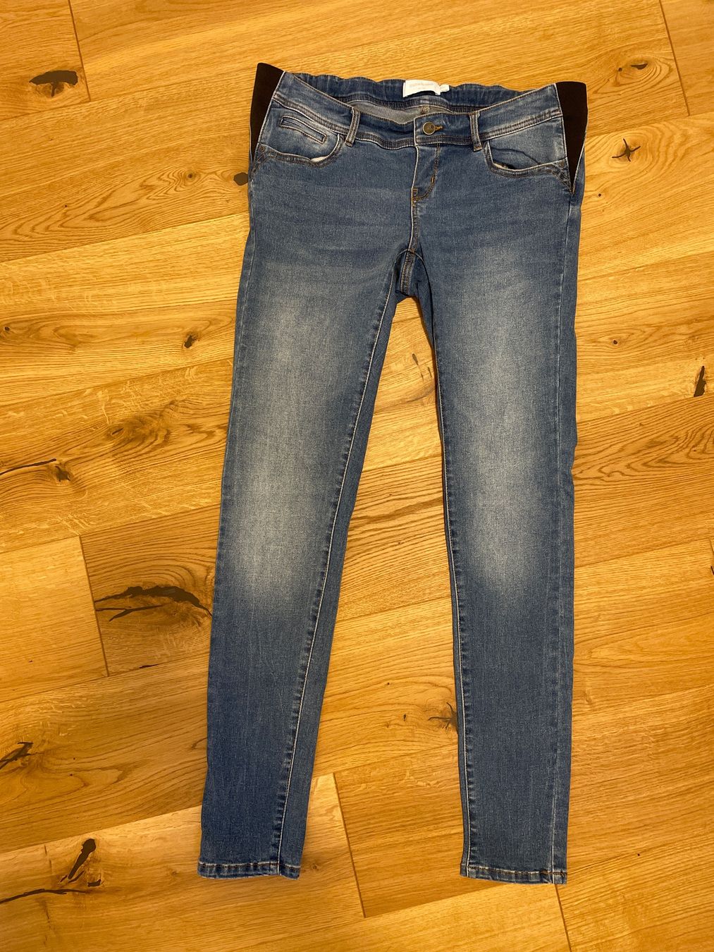 Mamalicious Jeans: Mamalicious Umstandsjeans, Grösse 30/34 – Usato da Riedt b. Erlen venduto da f.brown