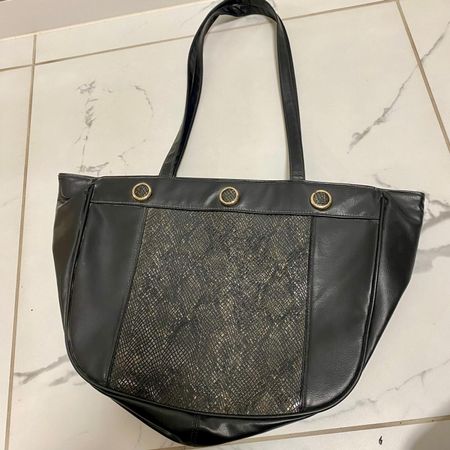 Schwarze Vintage Handtasche / Schultertasche