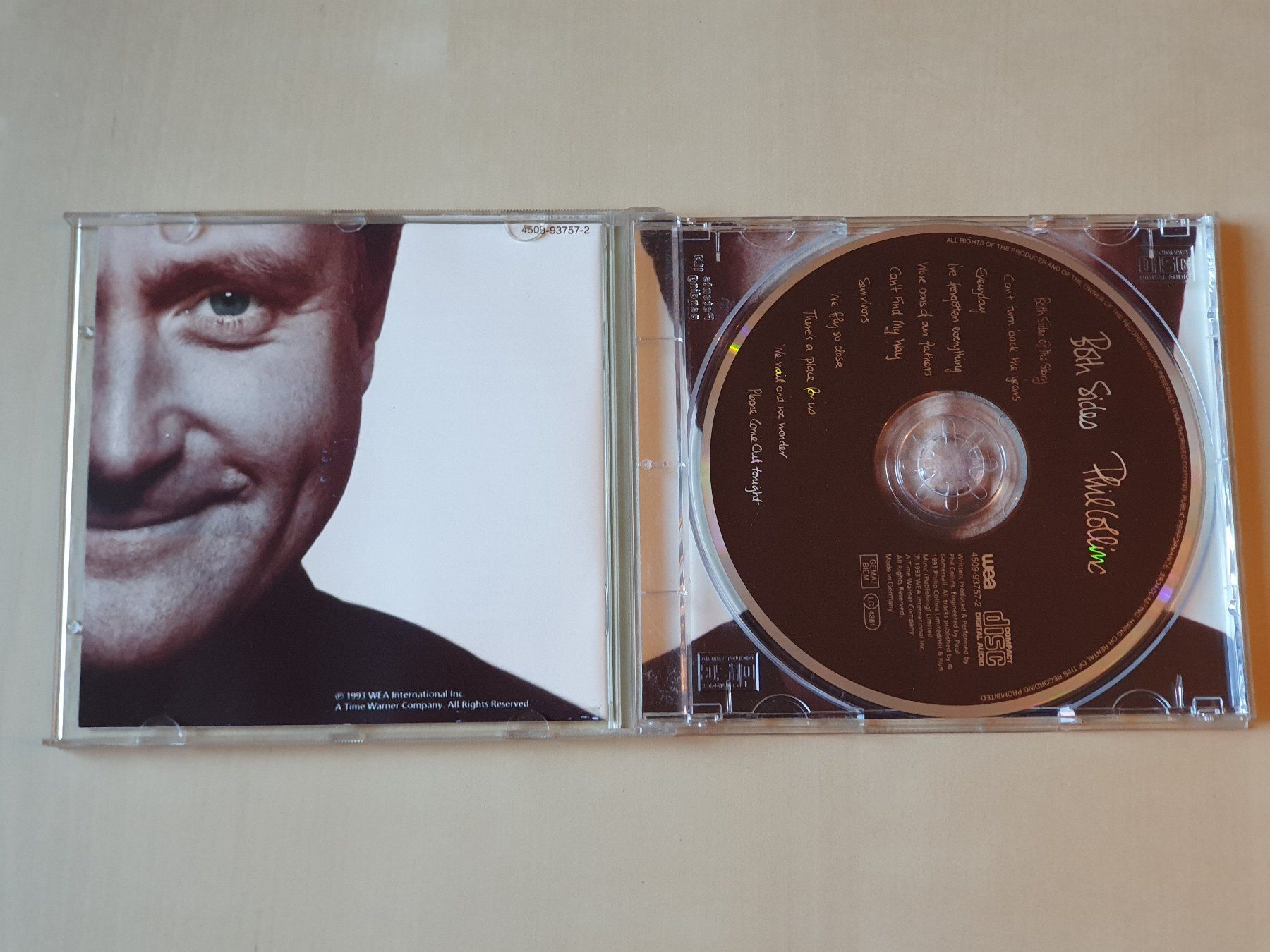 CD: Phil Collins Both Sides – Usato da Stansstad venduto da collectorsshop 2