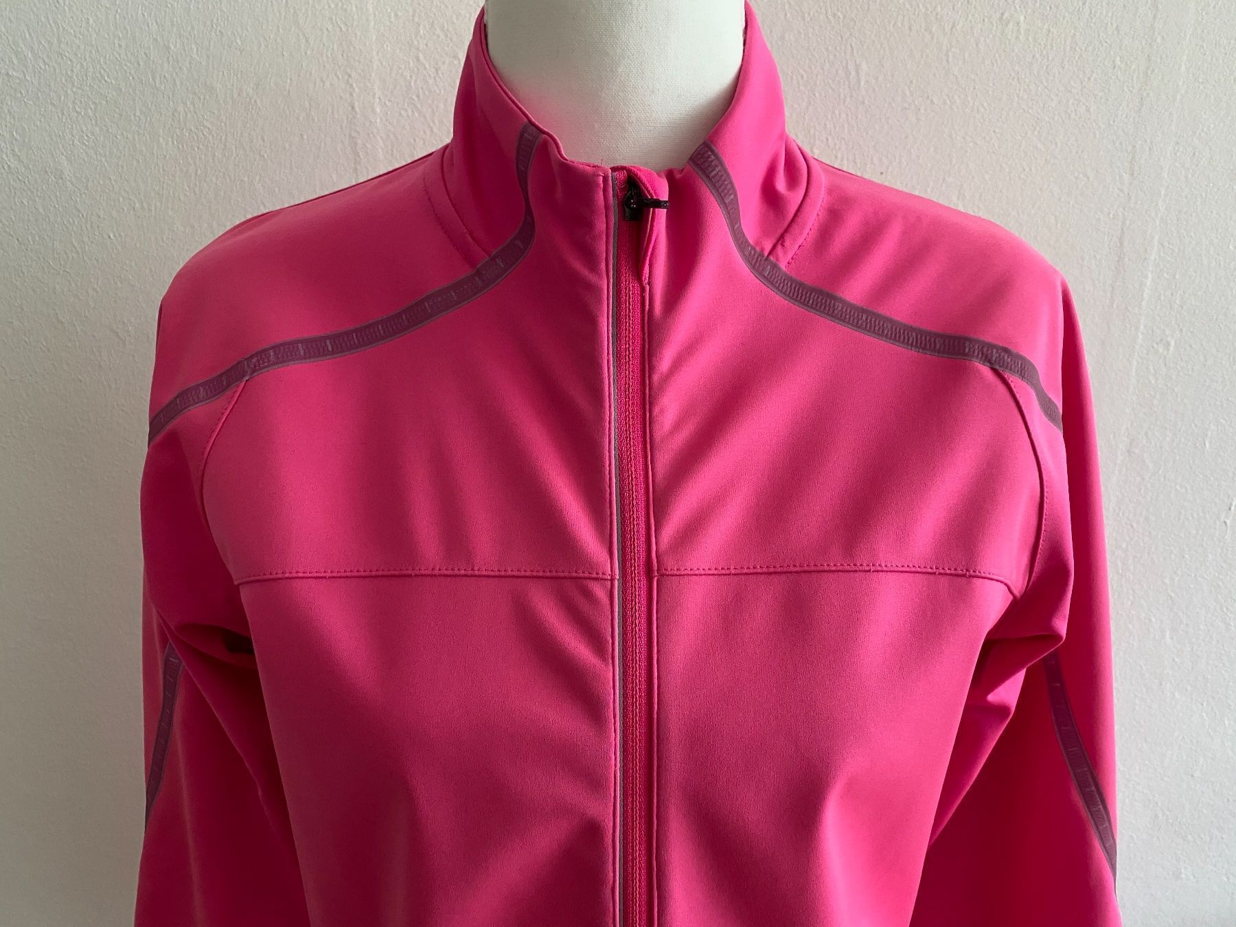 Asics Giacche: Asics Outdoor Jacke – Nuovo e nell'imballaggio originale da Bern venduto da schnupka 2