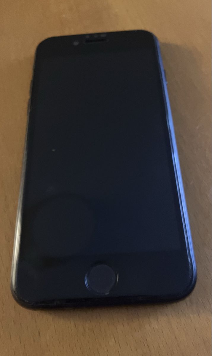 Apple Telefoni cellulari / Smartphones: iPhone SE 2022 3gen 64GB – Usato da Aigle venduto da N.P. 2
