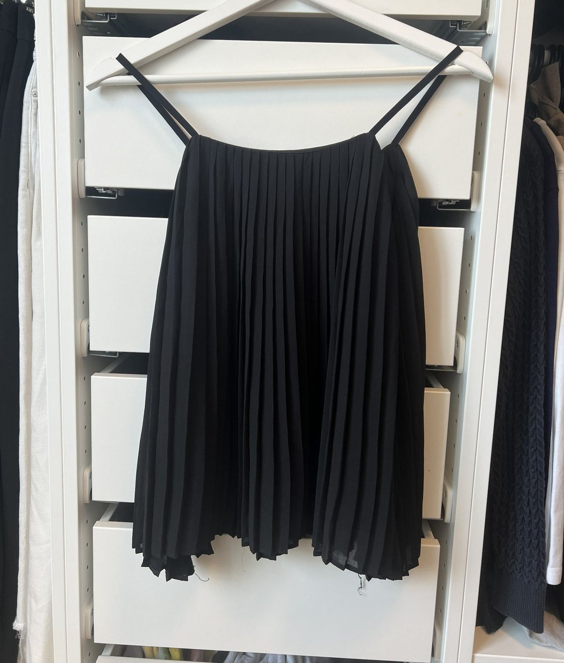 Tops: Solange Plissee-Top schwarz – D'occasion à Bülach par deinmica 2