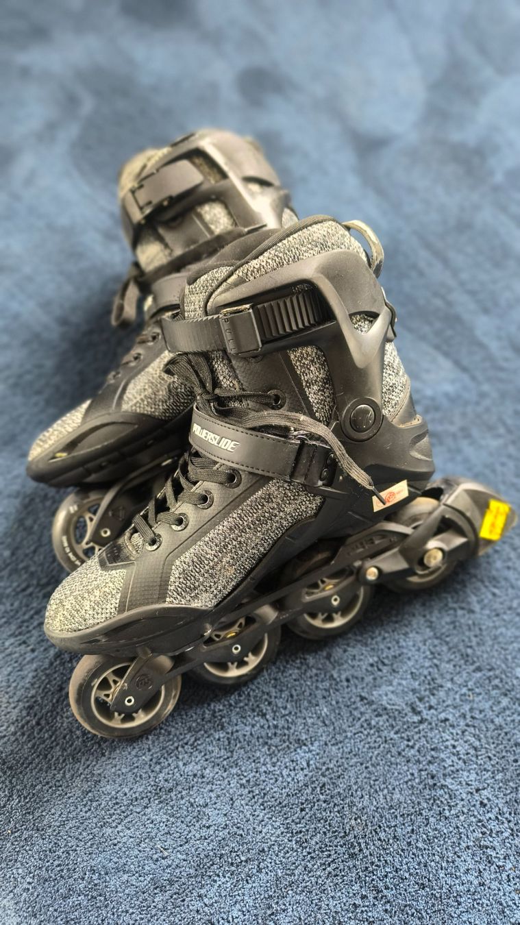 Pattini in linea & Pattini a rotelle: Powerslide Phuzion Radon 80 Inline skates inkl. Skatehelm – Usato da Trimbach venduto da jittensohn